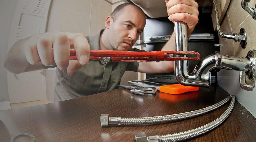 Local annual plumbing maintenance in Charlotte, TX